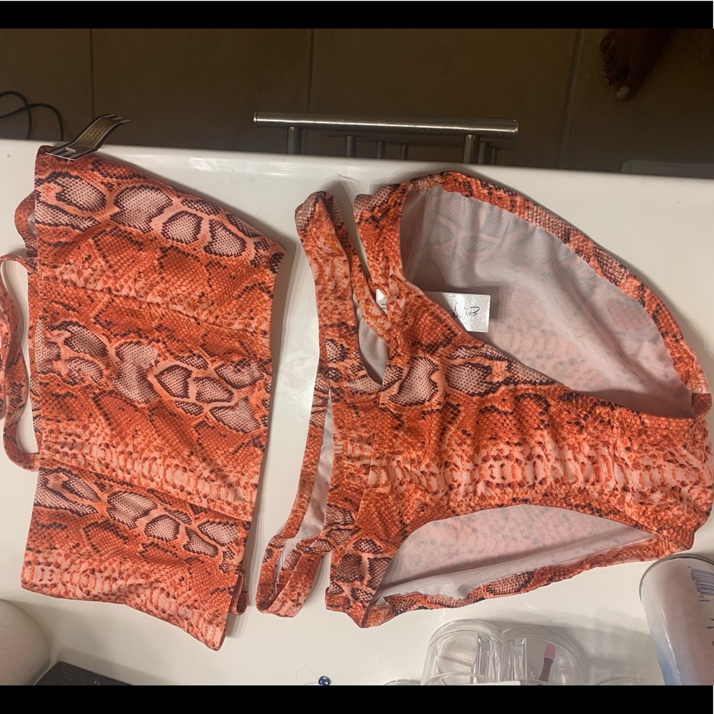 Leopard Swimsuit - Picture 6 of 6